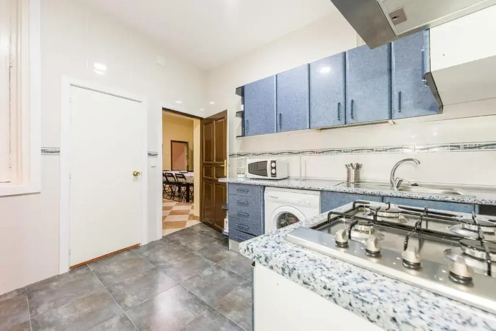 Grand Latina Apartment