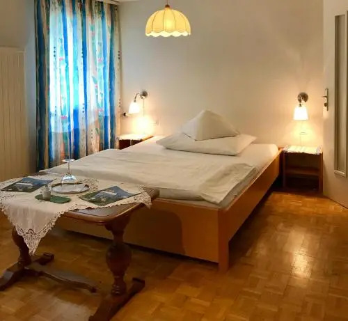 Bed and Breakfast Krone