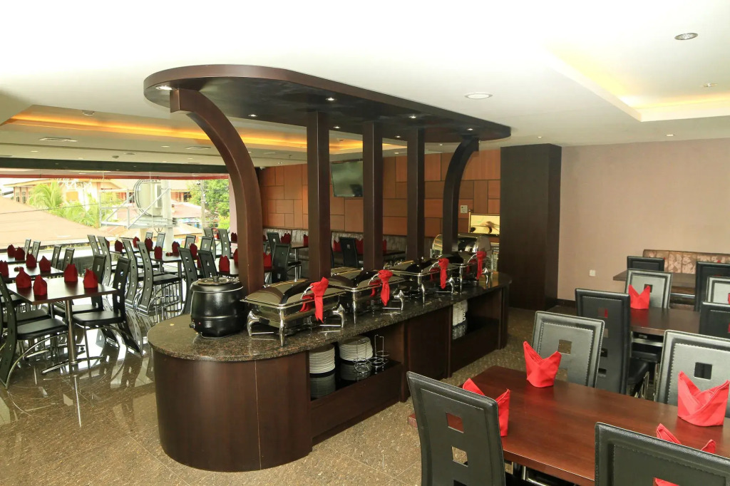 Continent Centrepoint Hotel Makassar