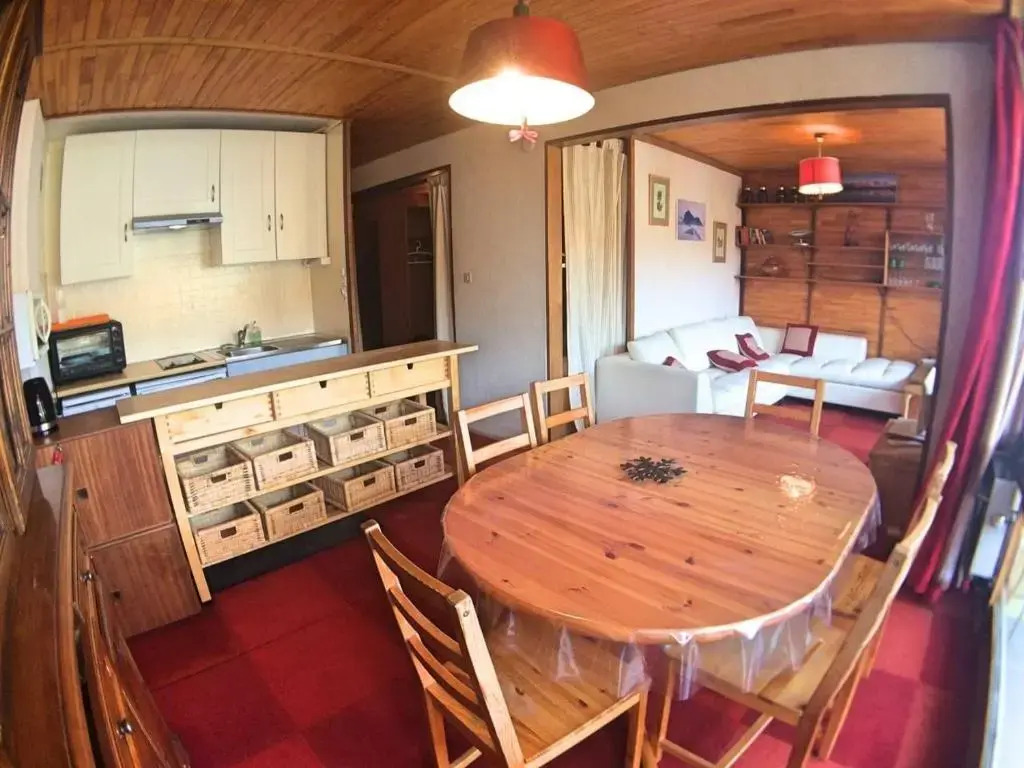 Appartement Vars, 1 pièce, 6 personnes - FR-1-330B-29