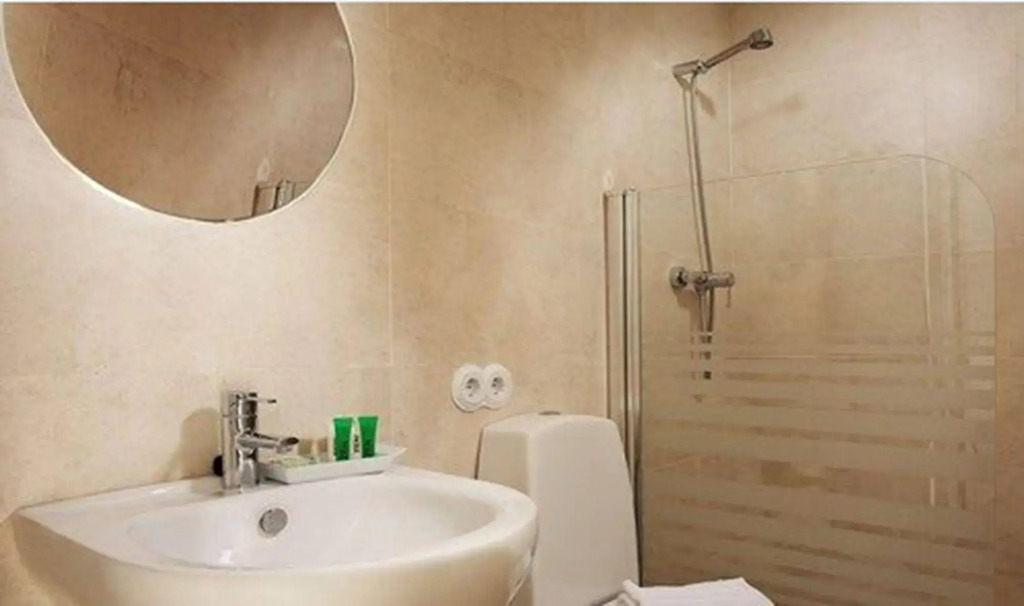UrbanLiving Liborio