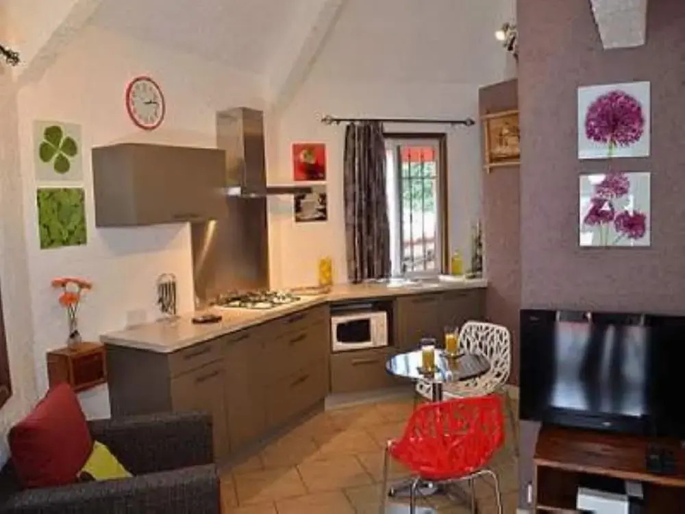 Charming and Very Comfortable Bungalow Located in Flic-en-flac Mauritius