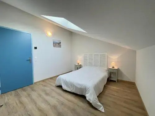 1 Bleu Azur