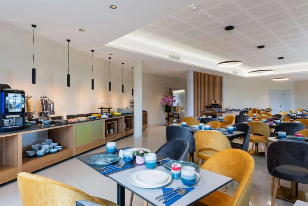 Brit Hotel Privilège Paris Rosny-sous-Bois