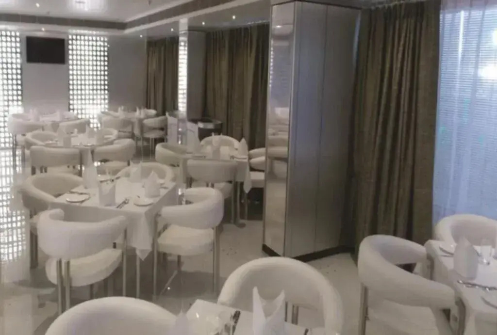 Airport City Hotel