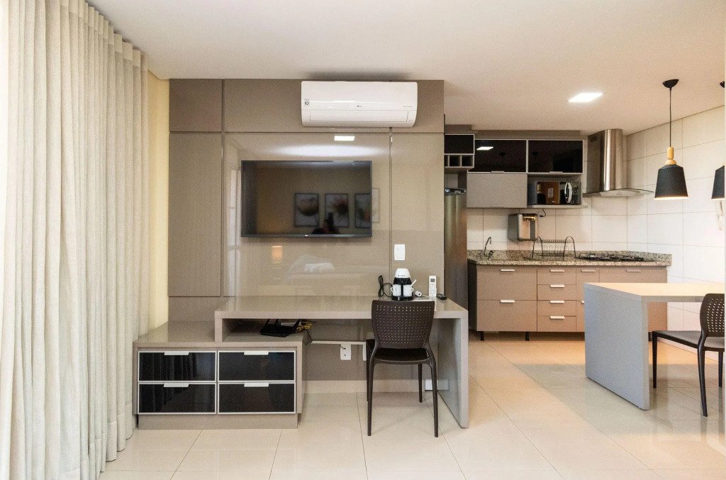 Flat Lindo No 13 Andar Do Ed. The Expression   Setor Bueno   Th1304