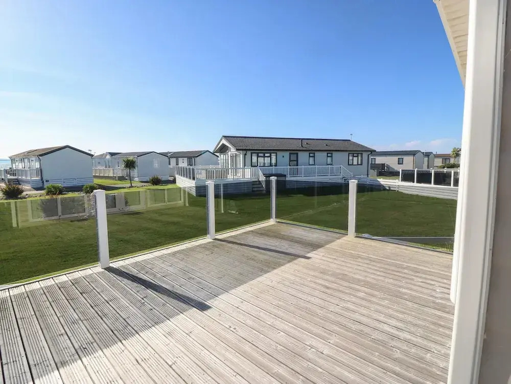 Seafront Holiday Home 2