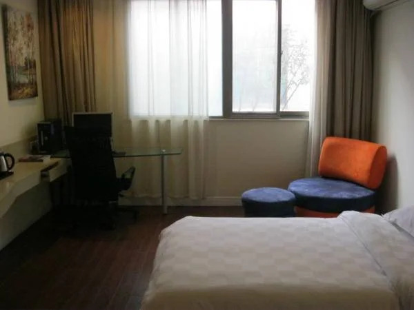 Jingcai Life Party Hotel
