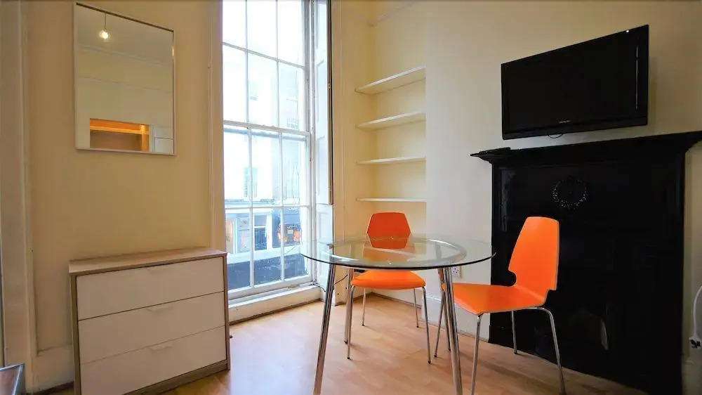 Marylebone - Crawford Street by Viridian Apartments