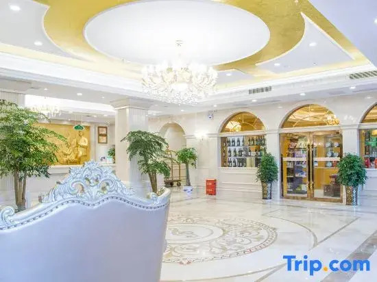 Vienna Hotel (Jishou Qianzhou Ancient City Branch)
