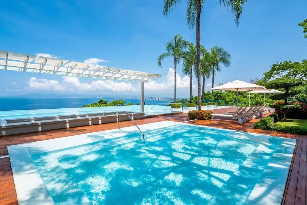 1004 AVALON - Amapas Luxury unit private pool