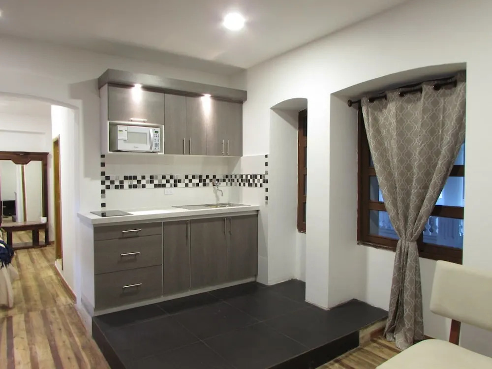 San Blas House & Suites