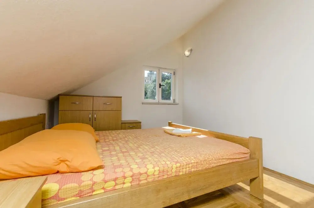 Apartments Ivo