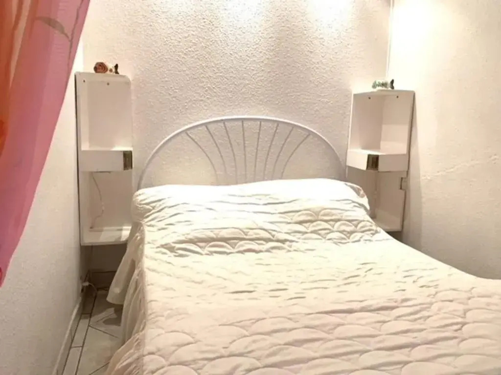 Appartement Balaruc-les-Bains, 1 pièce, 4 personnes - FR-1-503-16