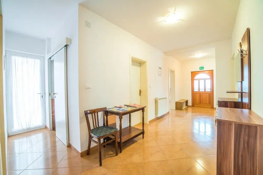 Apartment Leone / Three Bedroom