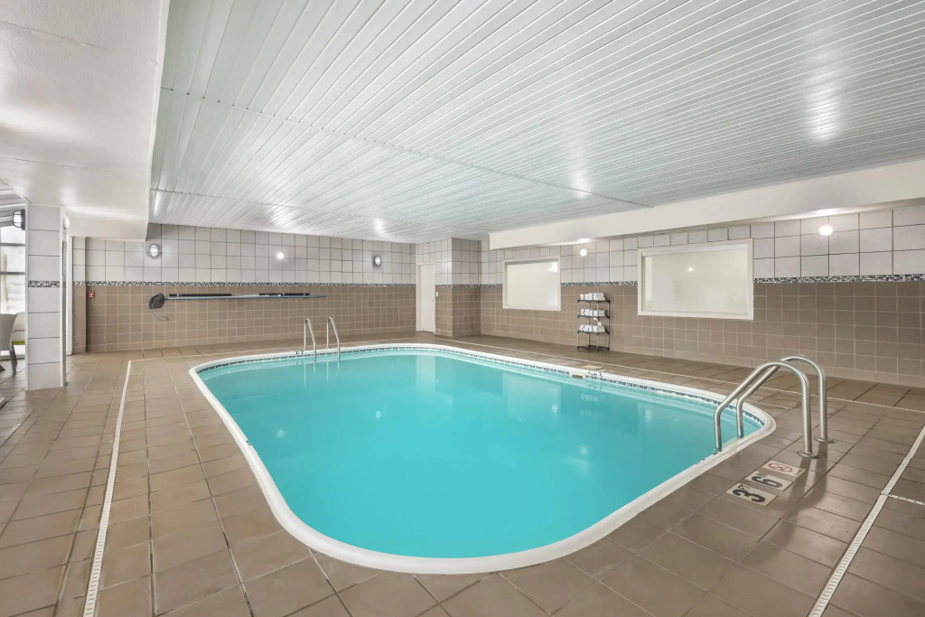 Comfort Suites Omaha Northwest