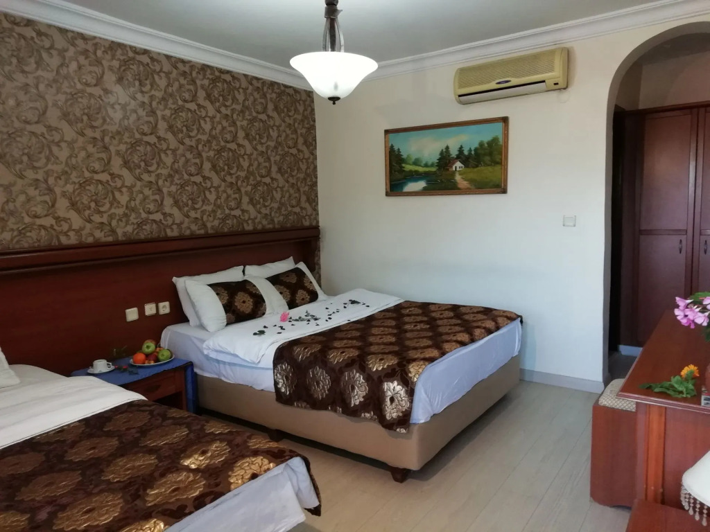 Koray Hotel