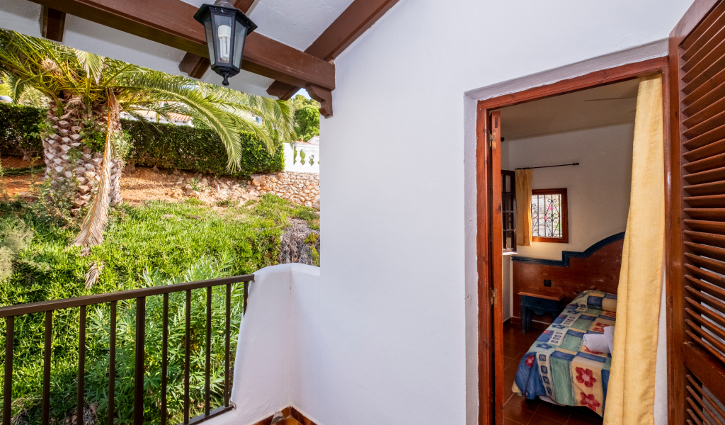 Apartamentos Son Bou Gardens By MENORCARENTALS