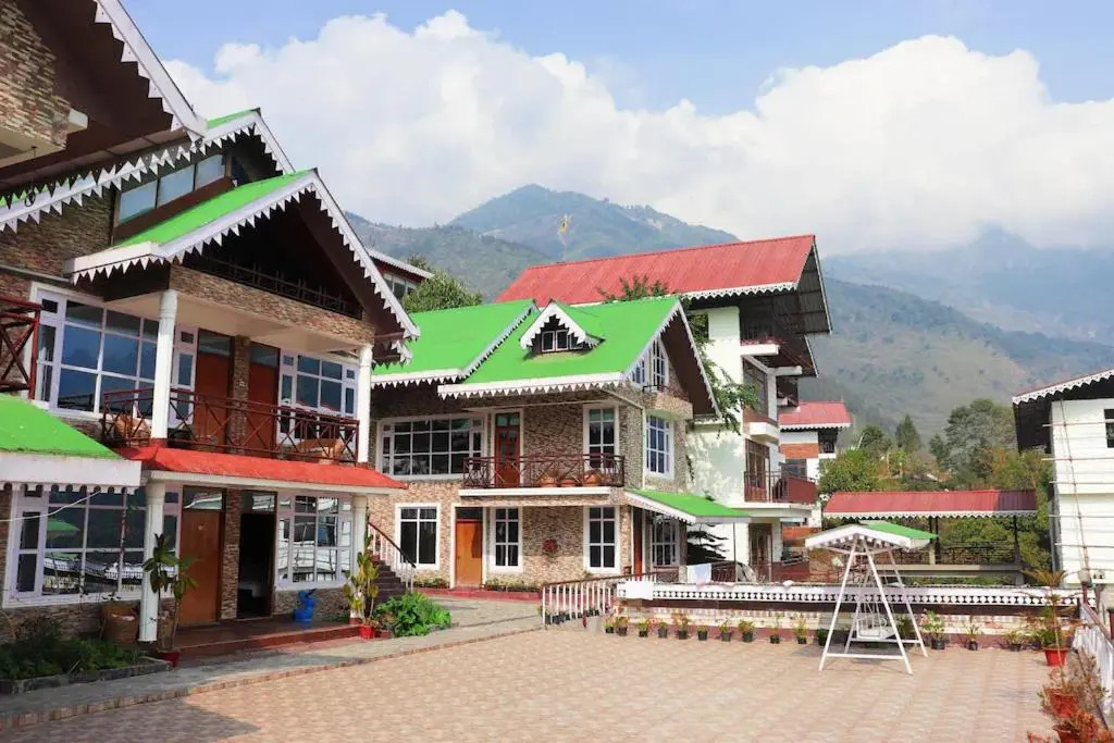 Udaan Alpine Resort