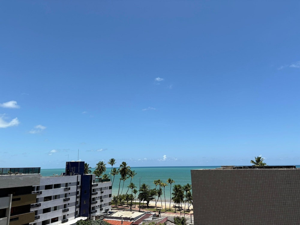 Traveler Flat Cabo Branco Aurea 50m do mar 402