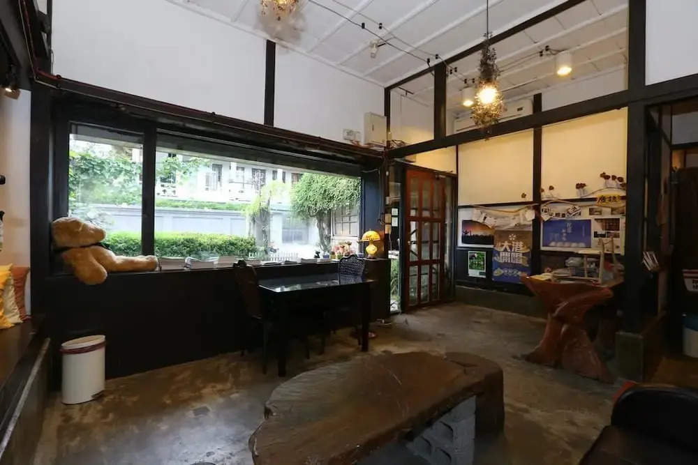Daydream Hostel