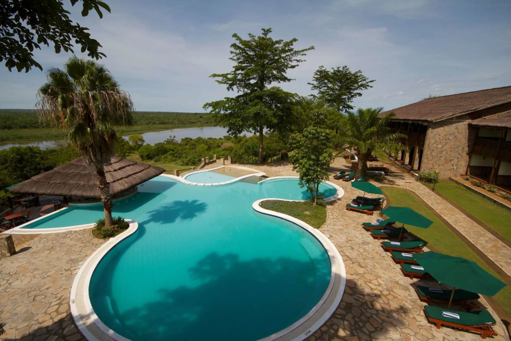 Paraa Safari Lodge