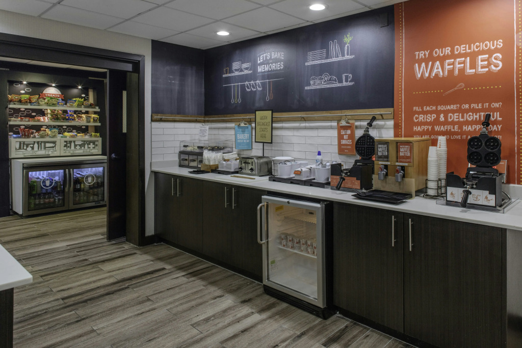 Hampton Inn Detroit Northville