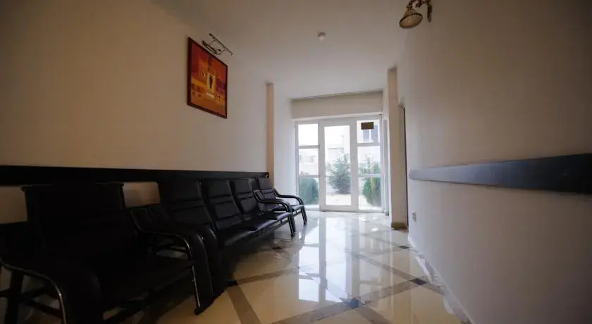 Kamyr House