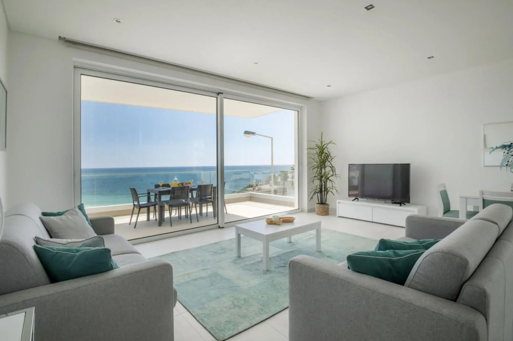 5 Beach View Apartment in Porto de Mos 150 metres from the beach!