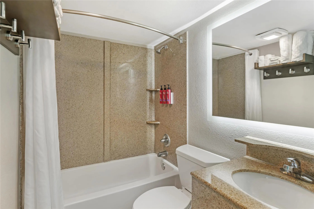 SureStay Studio by Best Western Virginia Beach Oceanfront