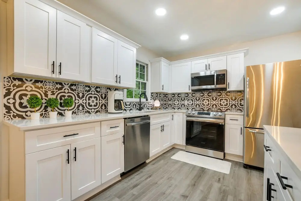 Charming Cary Home ~ 10 Mi to Downtown Raleigh!