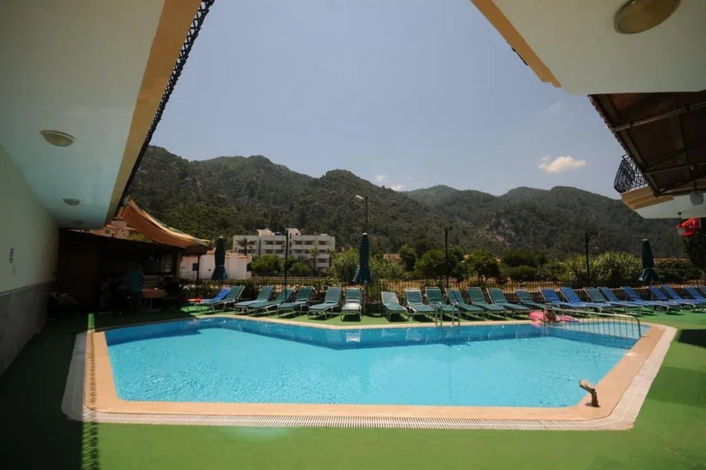 Ozlem 2 Apart Hotel