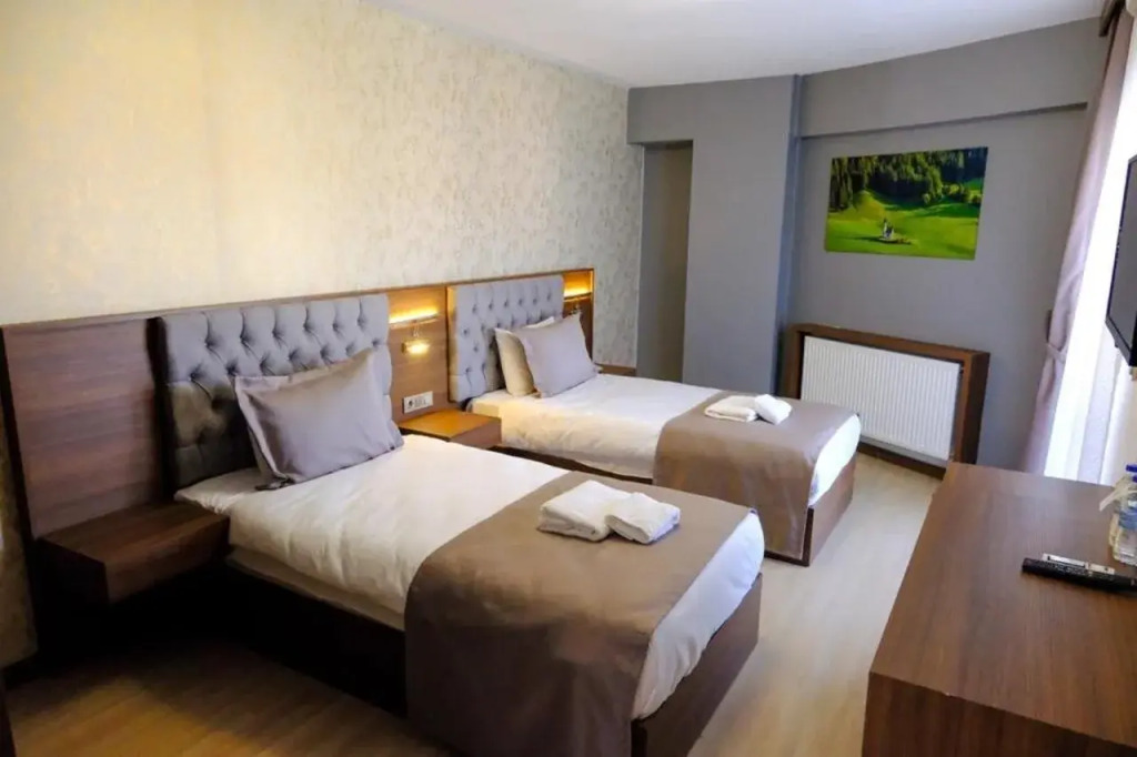 Velmore Hotel & Spa