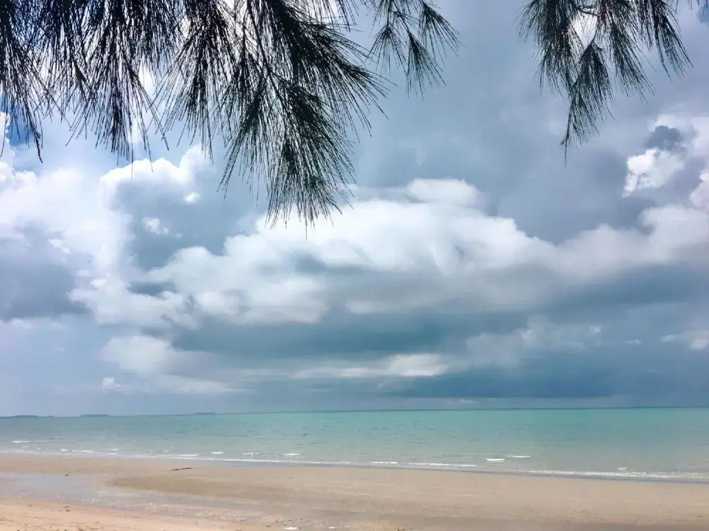 Seaview Condominium B15