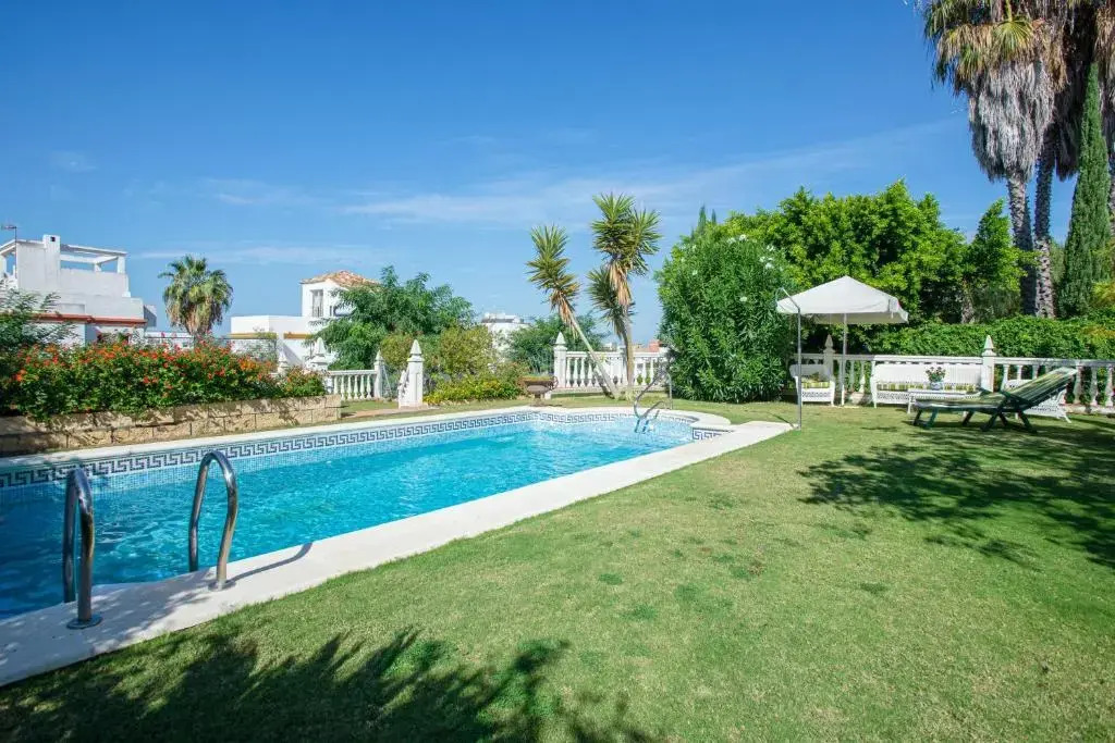 Villa With 4 Bedrooms in Sanlúcar de Barrameda, With Wonderful sea Vie