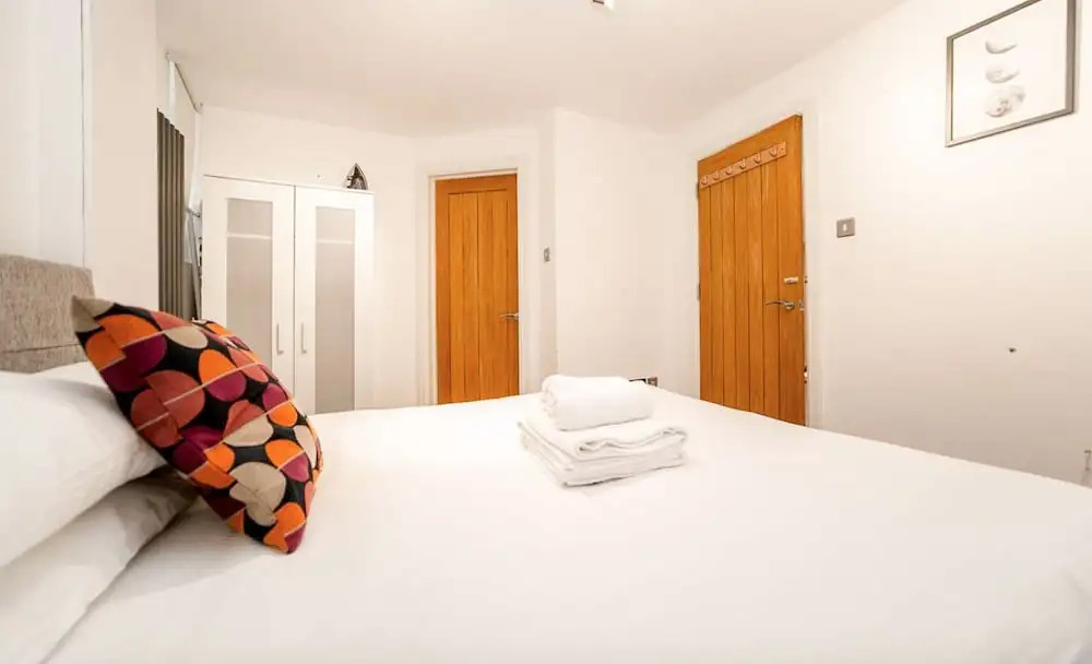 Battersea Studio Apartment