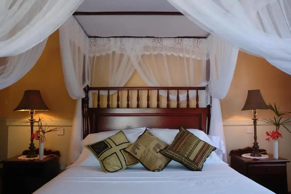 Spring Hotel Bequia