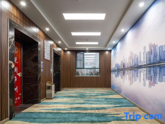 Homeinn Superior Hotel (Hefei Baohe Wanda Plaza Anhui Provincial People's Stadium)