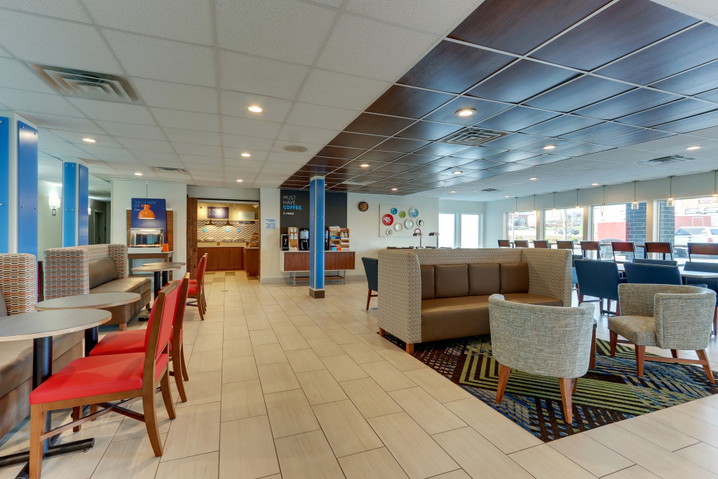 Holiday Inn Express - Cincinnati North - Monroe by IHG