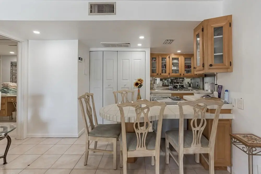 Cozy Minium In Quiet Gated Community In Palm Beach Lakes 2 Bedroom Condo by RedAwning