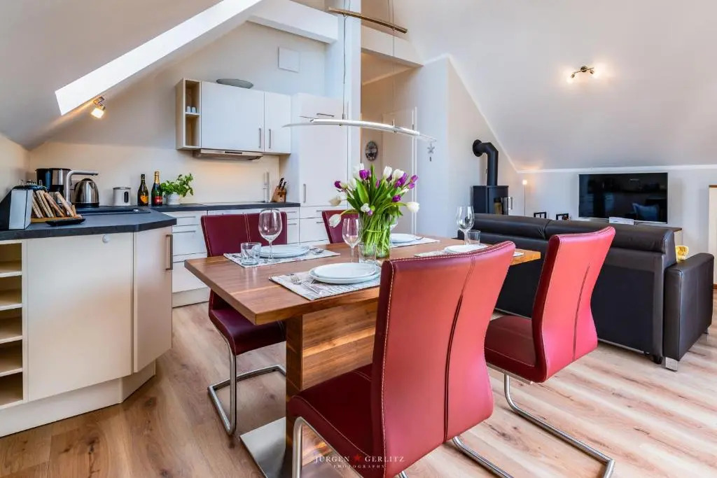 Ostsee Appartement Nr 90 Seestern mit Strandkorb im Strand Resort