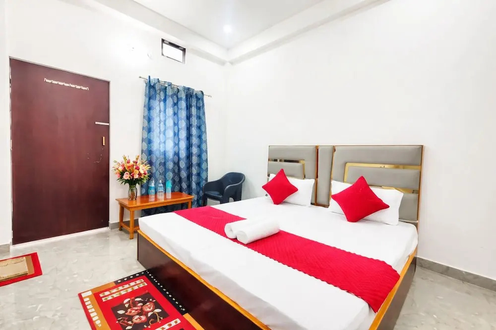 Hotel A.V Palace Ayodhya