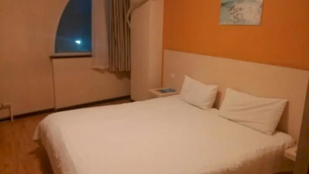 Eaka 365 Hotel