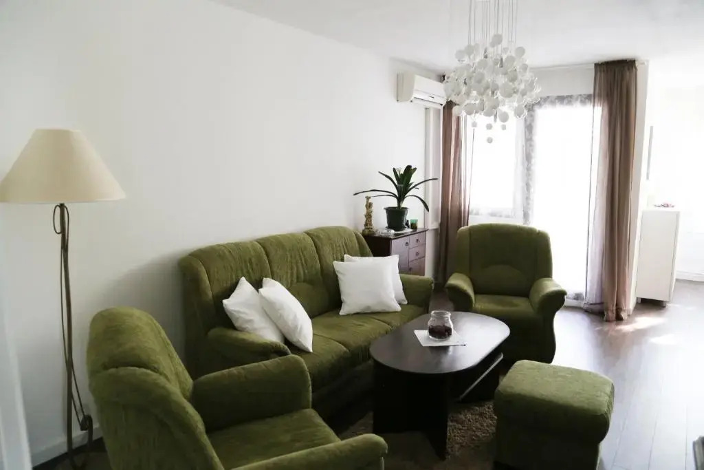 Joop Apartment
