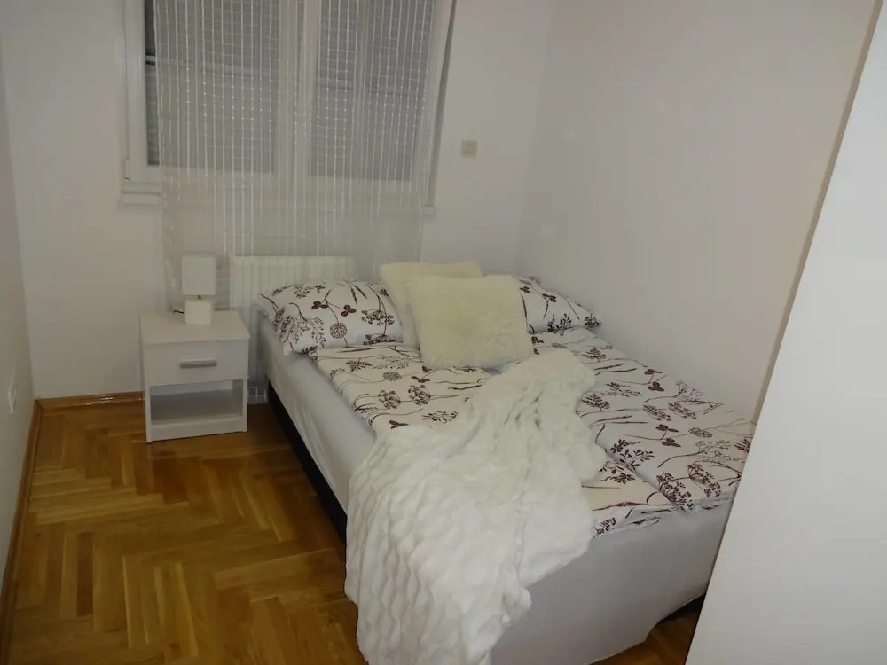Apolon Apartments