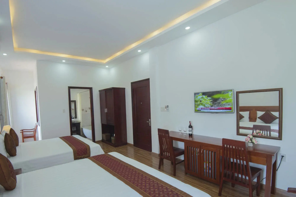 Hoi An Sun Lake Villa