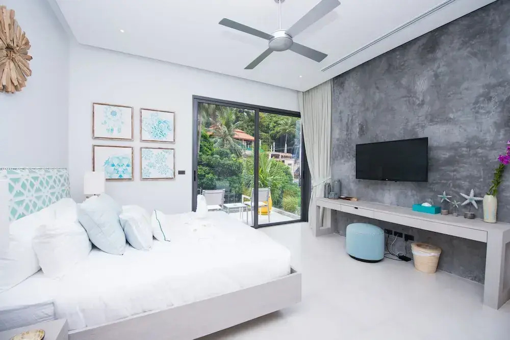Luxury 5-Bedroom Villa With Games Room In Kata