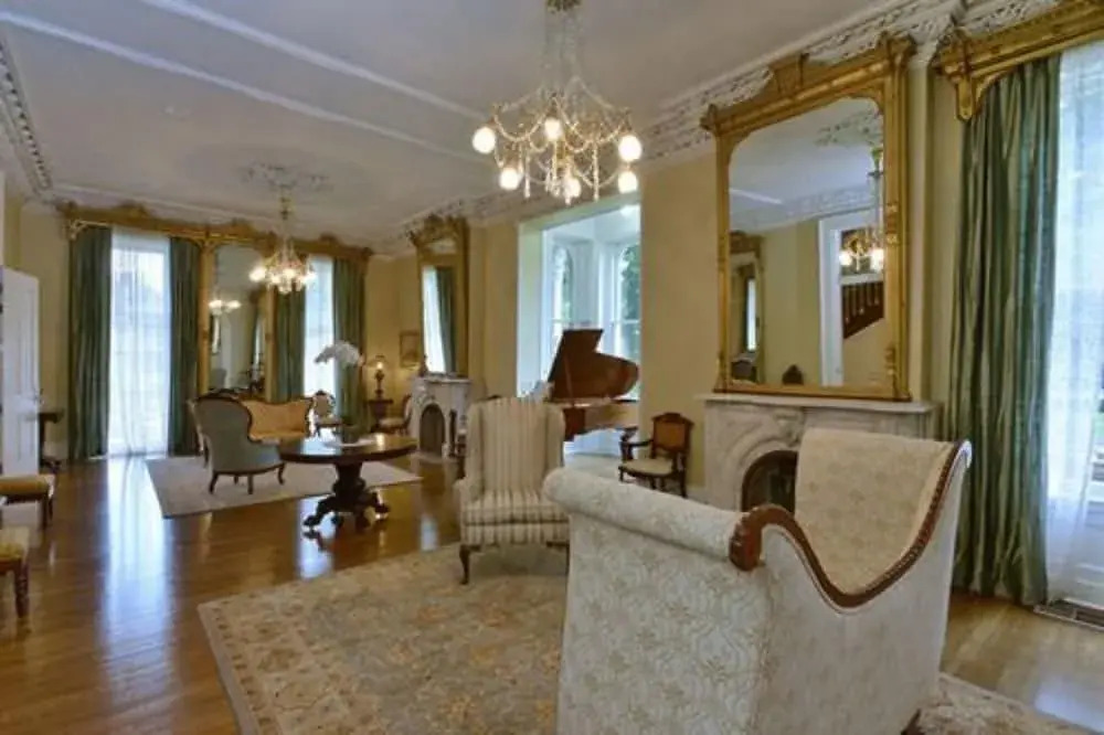 The James Lee House
