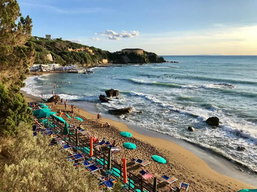 Casa Bianca Villa pool with sea view, fenced garden, barbecue by ToscanaTour