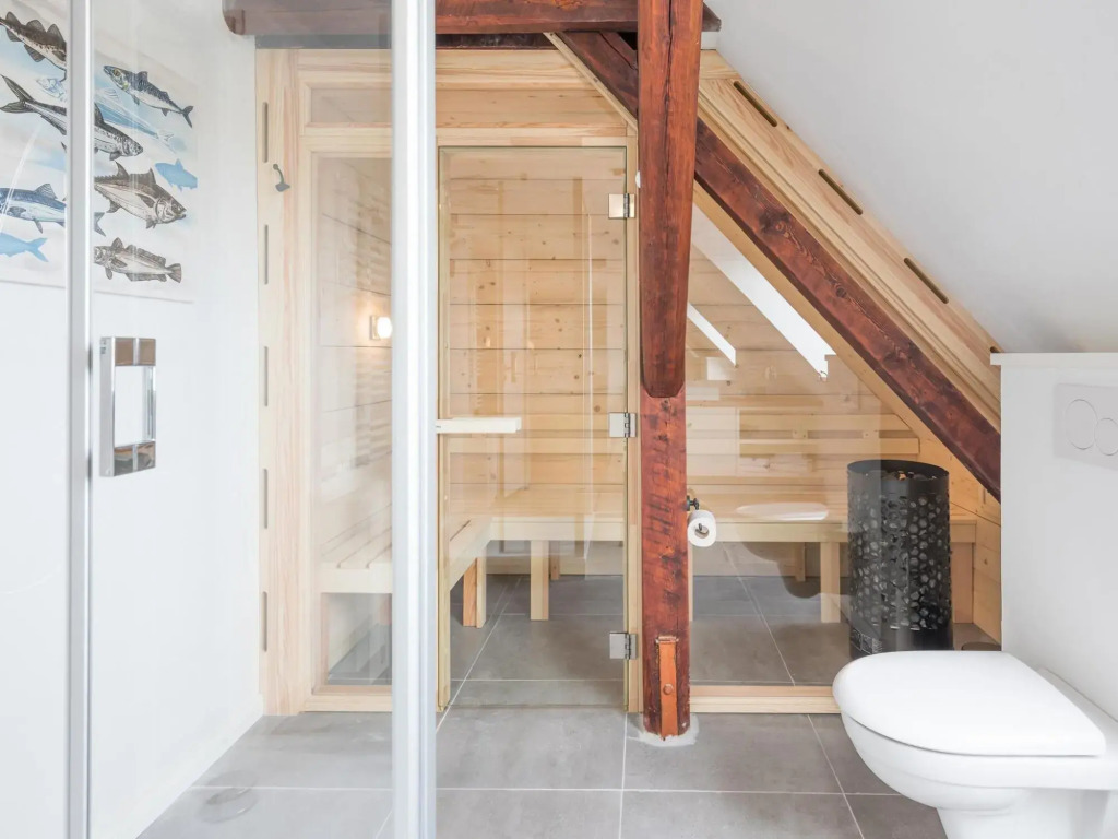 exclusive holiday apartment on the dike at the North Sea